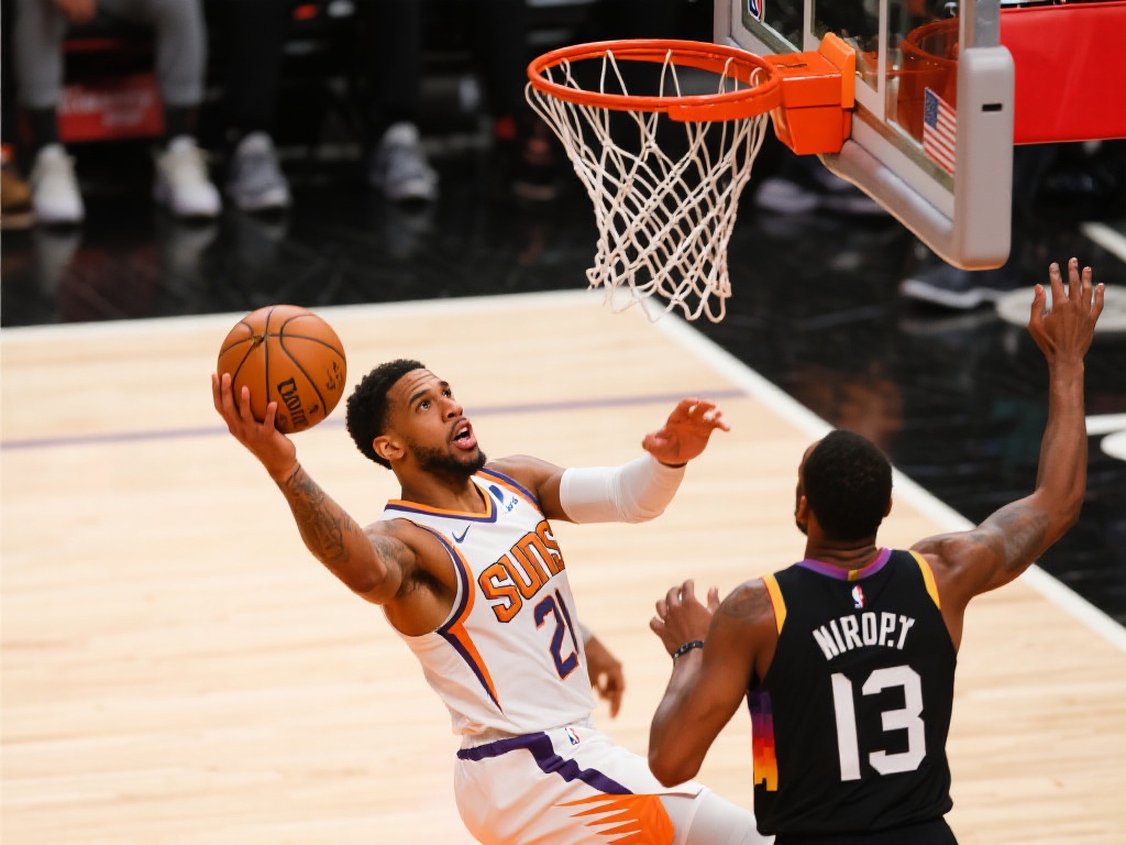 防守端的数据同样不可忽视，克里斯贡献了1